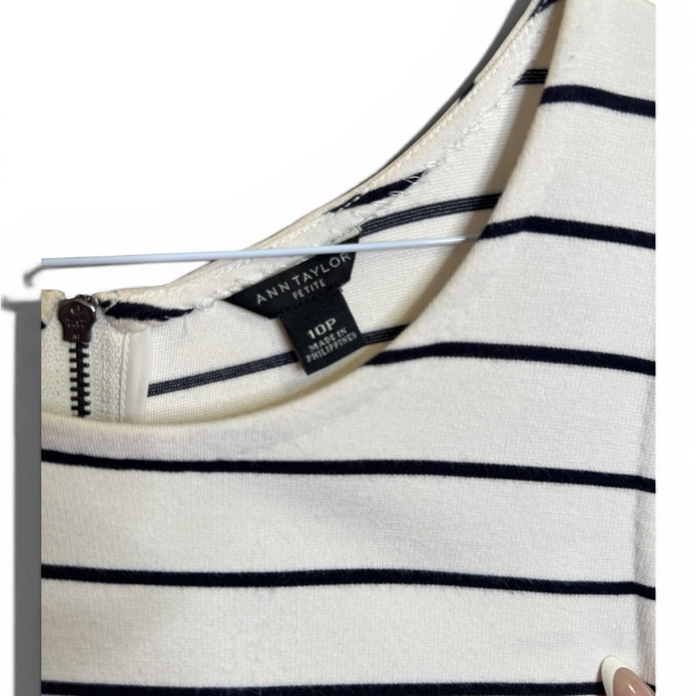 Ann Taylor Ivory Striped Sleeveless Sheath Dress Size 10P - Picture 2 of 4